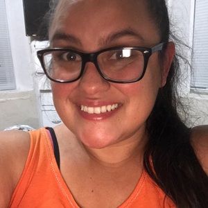 Meet your Posher, Mindy jo